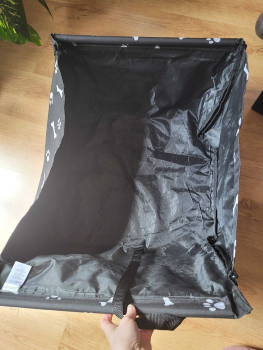 Кучешка постелка за куче