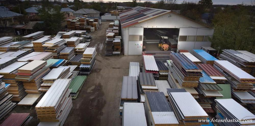 panouri termoizolante tip sandwich pentru acoperis si perete