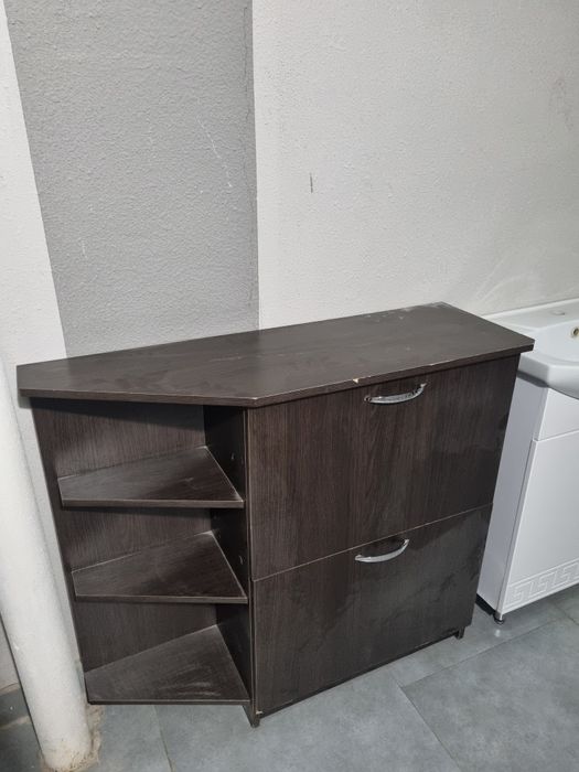 Тумба в прихожую