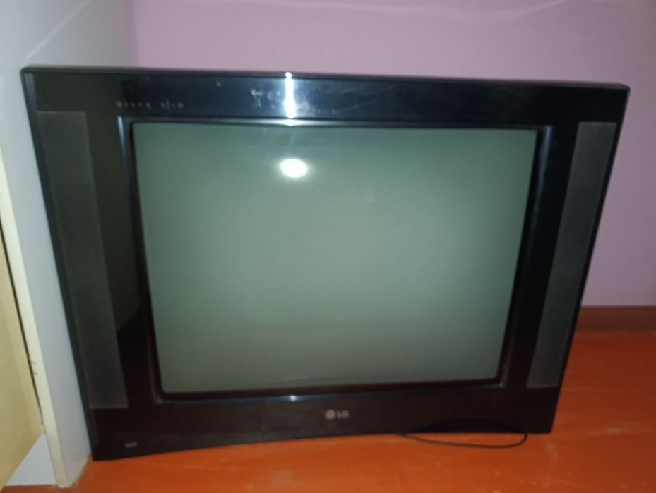 Продам телевизор от Lg компании
