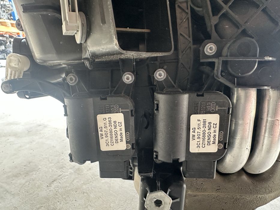 Grup caldura / aeroterma de sub bord Volkswagen Passat b6 b7 CC / motoras reglaj climatizare / calorifer caldura