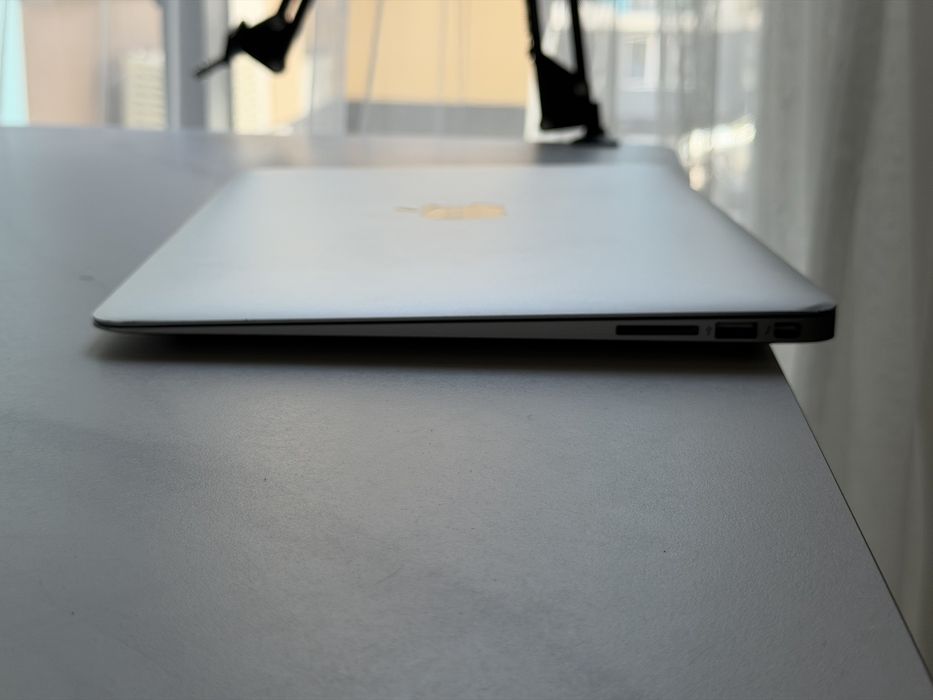 MacBook air 13'' 2015