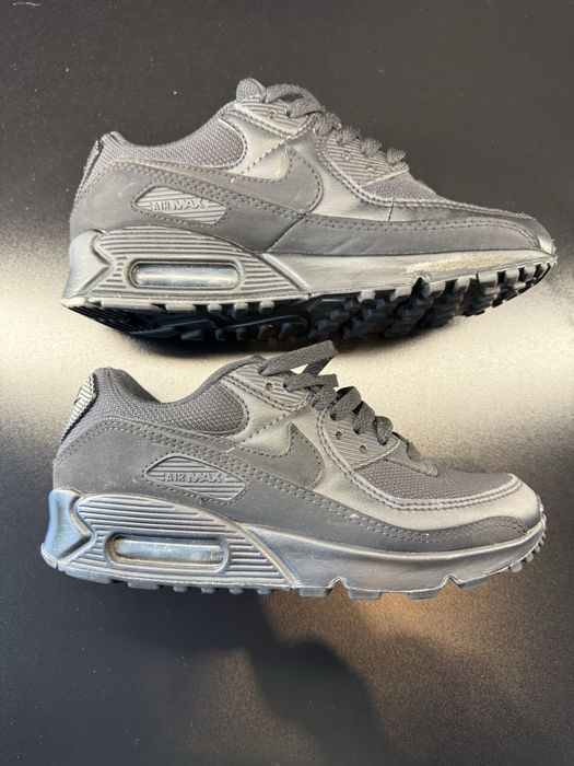 Дамски обувки Nike Air Max 90 - 36.5
