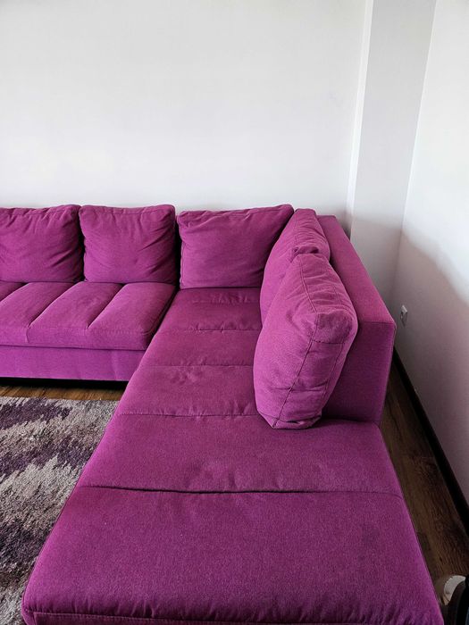 Vânzare canapea Staer