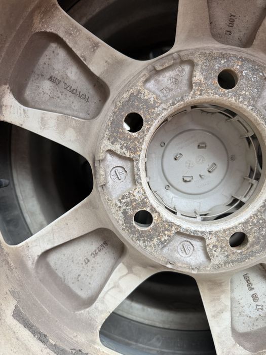 Диски toyota land cruiser 200 original