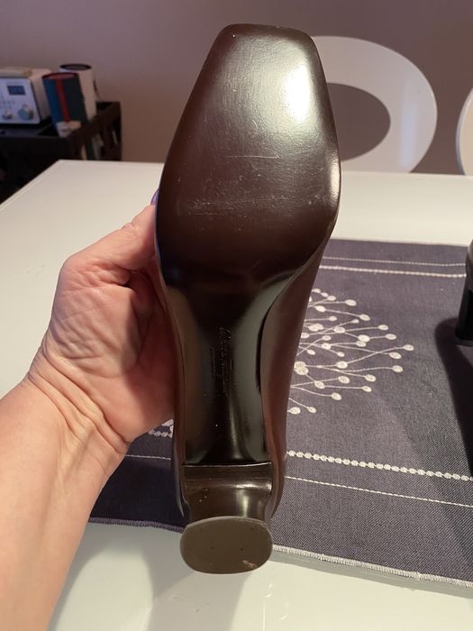 Дамски обувки Ferragamo