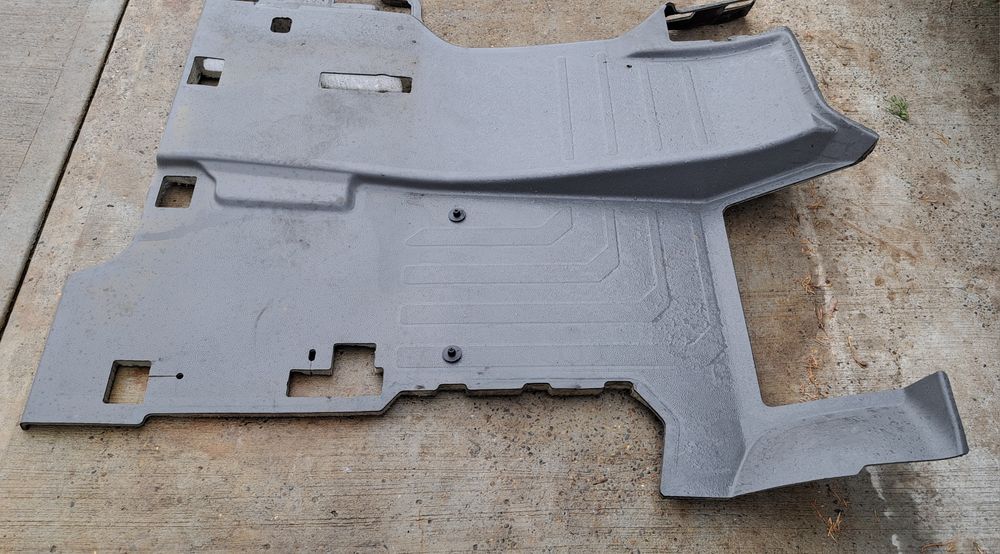 Preș Față Crafter 2017 - 2025 Pentru 2 locuri  Dreapta Pasager Europa