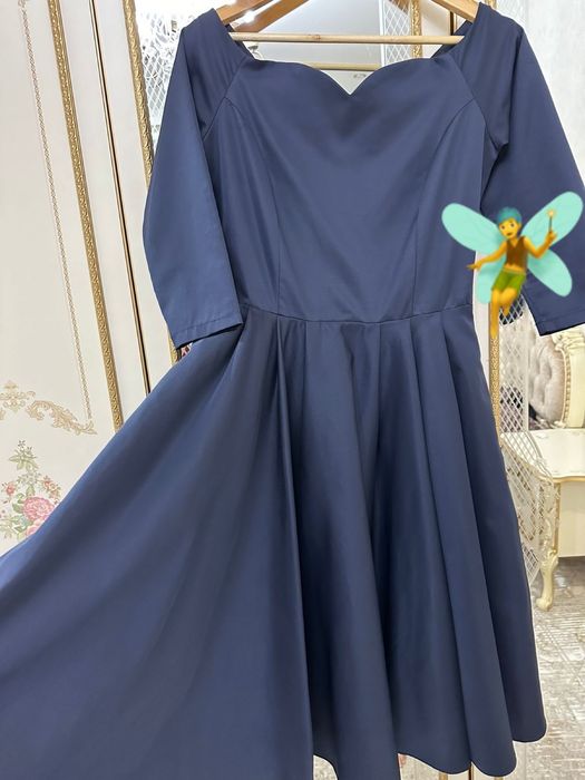 Продаю платья