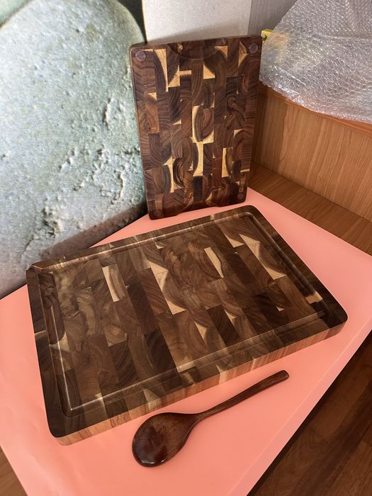 Set 2 tocătoare  profesionale din lemn de Acacia