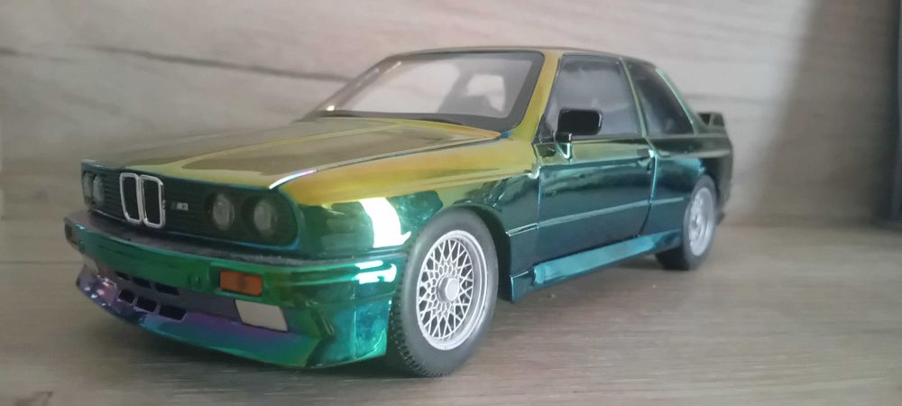 Mercedes, BMW, Dodge Charger, Porsche 1:24 , 1:32 Bburago, Mini Auto, KLT