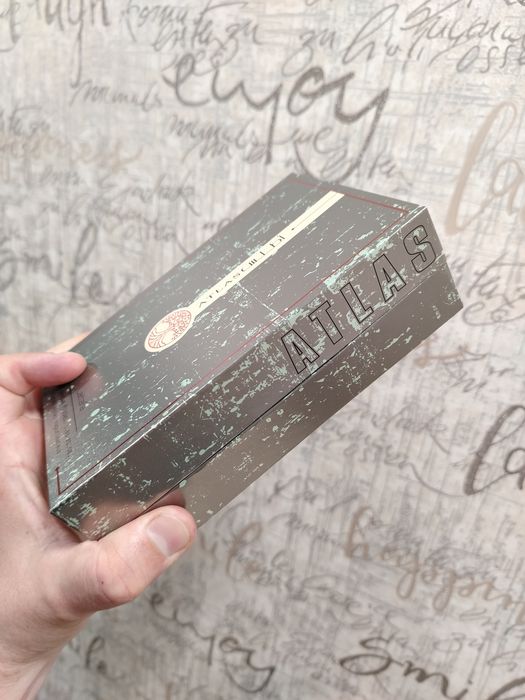 Продам парфюм Аtlas