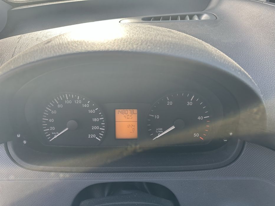 Vând Mercedes VITO 111 CDI