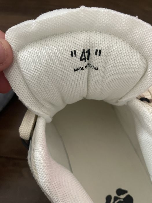 Off white ODSY-1000