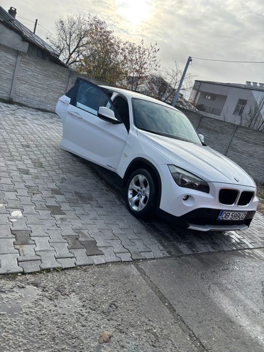 BMW X1 2010 — imagine 2