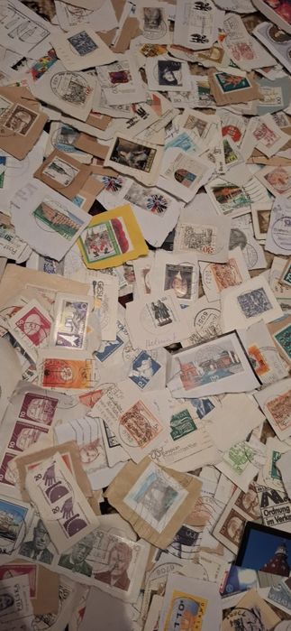 1200 пощенски марки