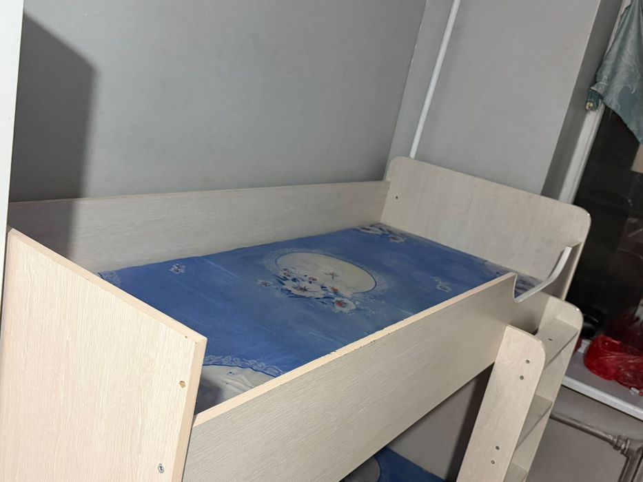 Кровать детский  подростковый