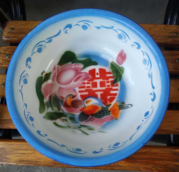 Кастрюля эмалированная 10,5 л. Тазики 7л/8,5л. Советские.