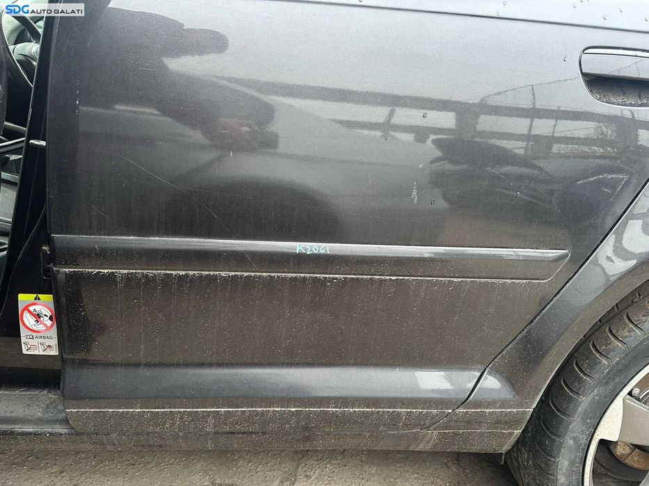 Bandou Ornament Plastic Inferior Jos Usa Portiera Stanga Spate Audi A3 8P Hatchback 4 Usi 2004 - 2013 [K2061]