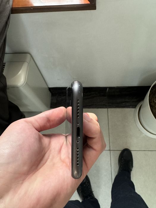 iPhone 11 black ideal