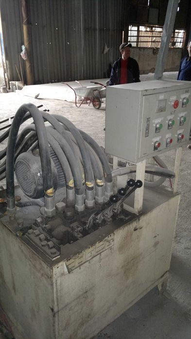 шлакоблочный станок полуавтомат