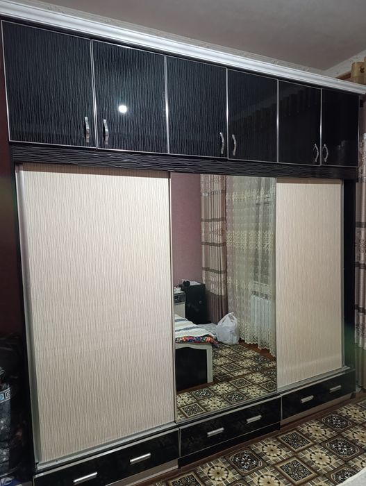 Спальни и гарнитур