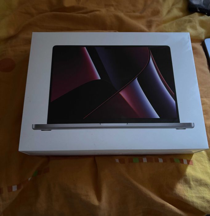 MacBook Pro 14” M2 Pro (2023) – 16GB RAM / 512GB SSD