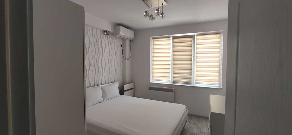 Дава се под наем Тристаен апартамент в Пловдив, Център - 90 кв.м за 341.7 € - Снимка #2