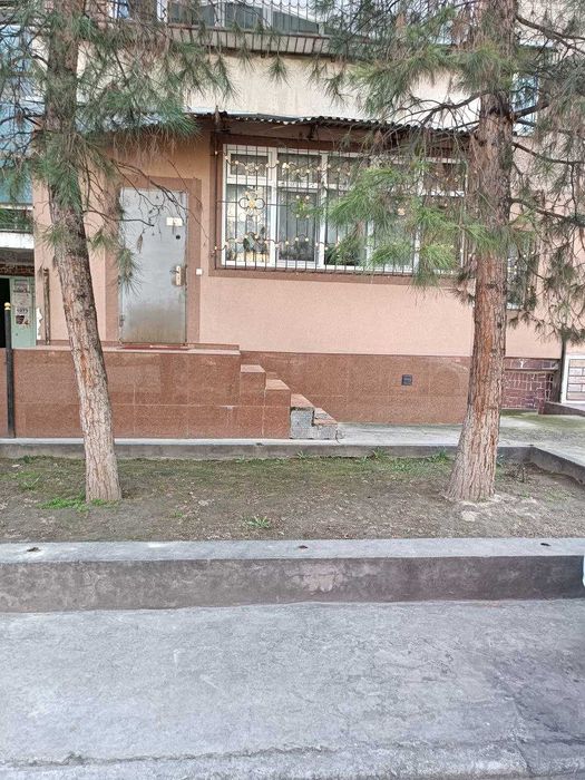 5 хонали квартира сотилади Учтепа 30кв 100м2 капитал ремонт 1чи этаж