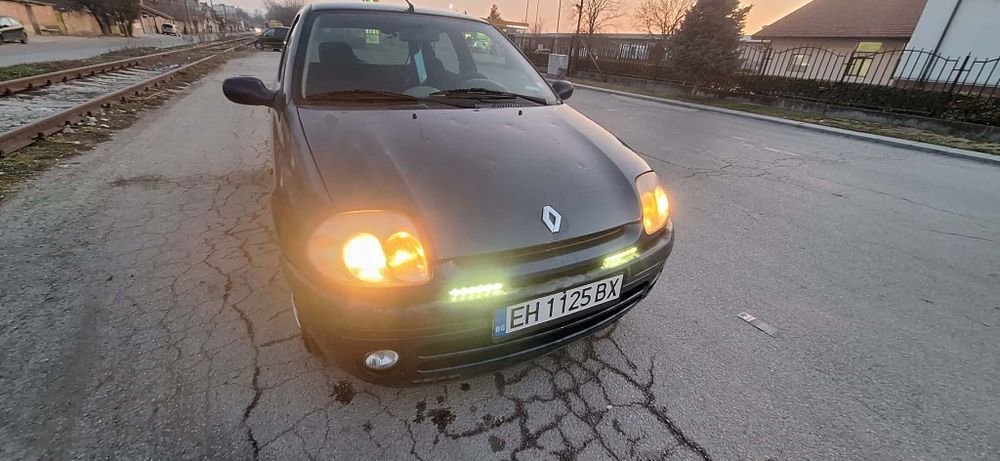 Рено Клио 1.2 16v газ-бензин