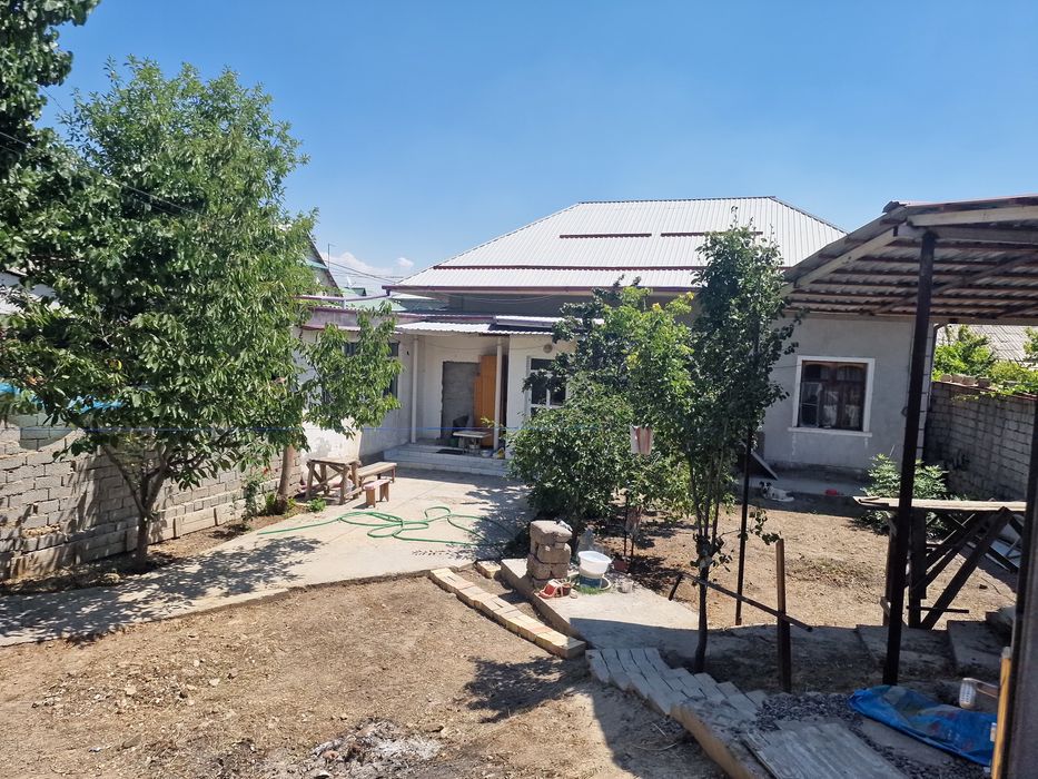 Продам свой дом по цене земельного участка. Участок 4,5 сотки.