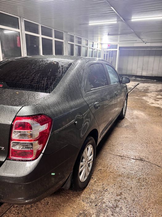 cobalt 2022 mokriy rang ideal