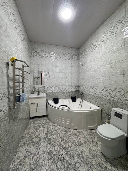 Юнусабад 15,  Евро дом - 4,5 соток , 350м²
Евро дом- 4,5сотки
3 уровня