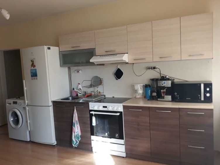 Дава се под наем Двустаен апартамент в София, Младост 3 - 52 кв.м за 348.84 € - Снимка #3