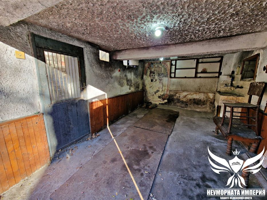 Дава се под наем Гараж / Паркомясто в Асеновград - 20 кв.м за 53 € - Снимка #8