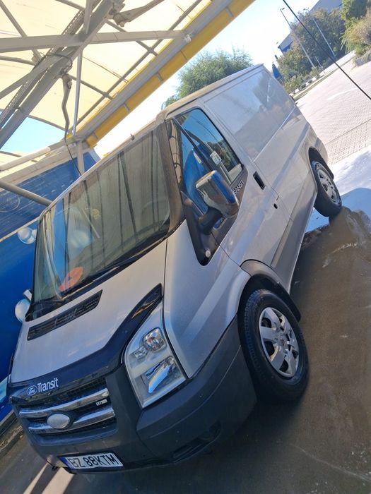 Ford transit  2.4