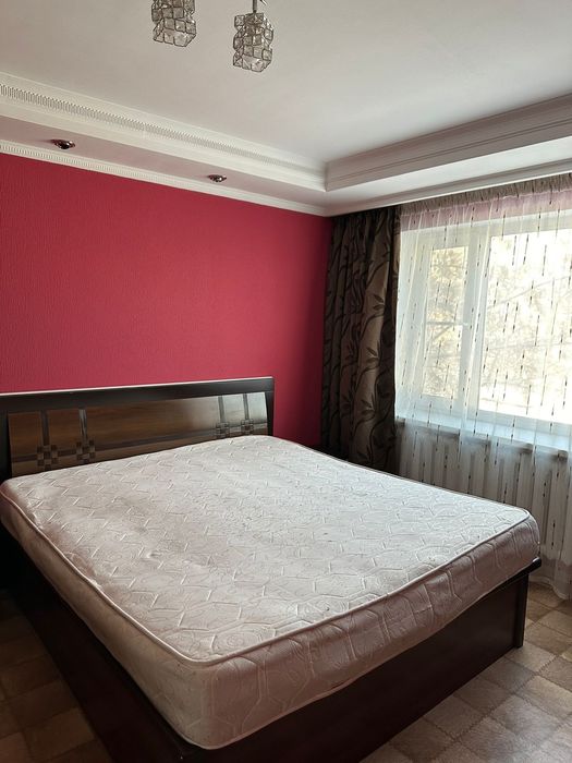 Продам  3-х комнатную квартиру