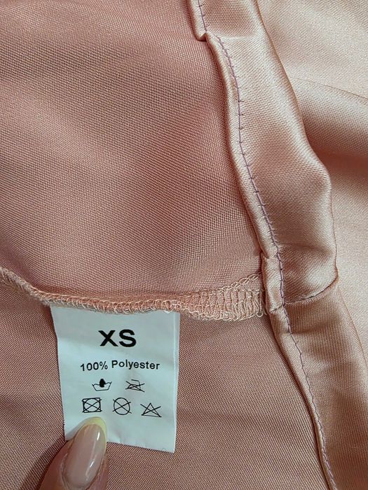 Официална рокля, размер XS в прасковен цвят