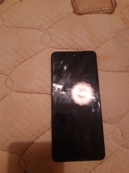 Продавам TLC почти ново с гръб и протектор