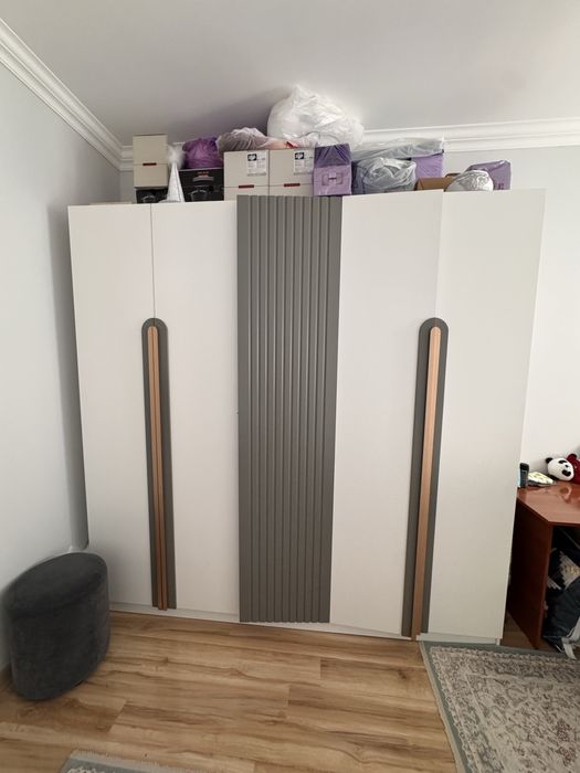 ПРОДАМ спальный гарнитур