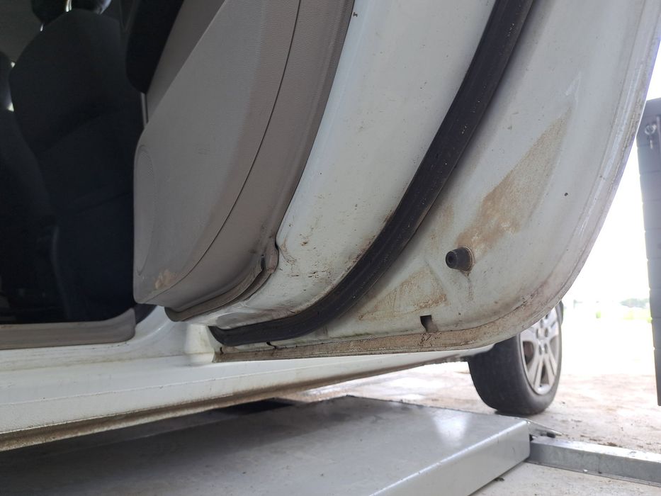 Usa dreapta spate KIA Ceed (SW) [Fabr 2007-2012] ALB