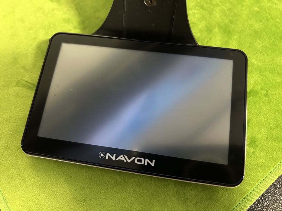 Navigație auto Navon N670