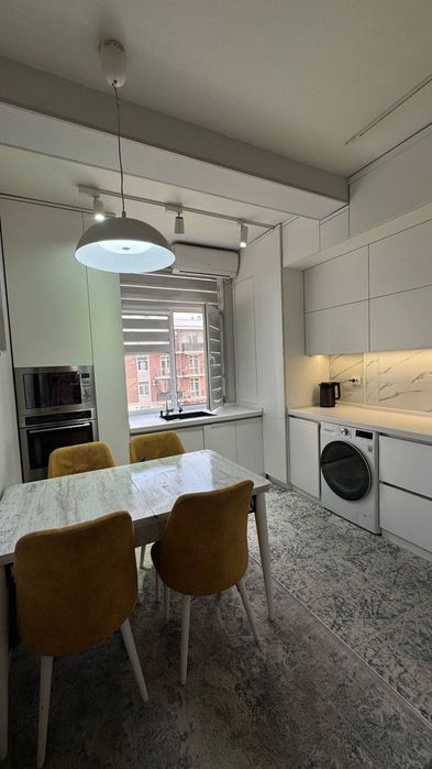 Parkent Plaza Продается 4 комнатная квартира ремонт ул.Паркентская