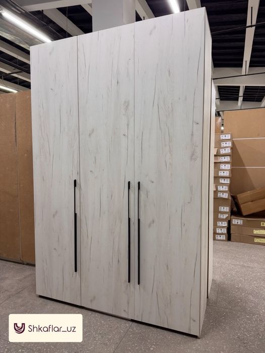 Shkaf sotiladi  dostavka ustanofka bepul