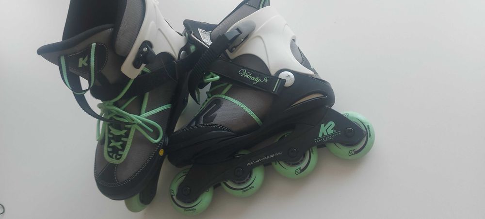 Продавам почти неизползвани ролери