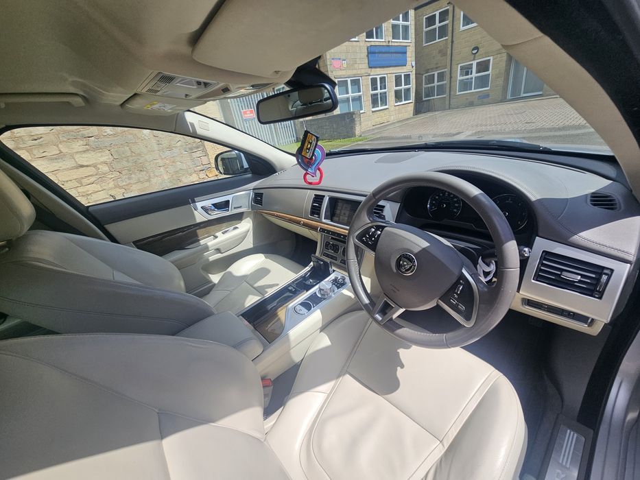 JAGUAR XF 2014 — imagine 5