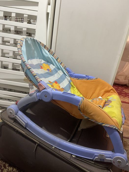 Детский шезлонг-качалка