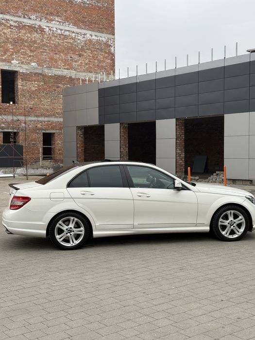 Mercedes-Benz C 300, W204