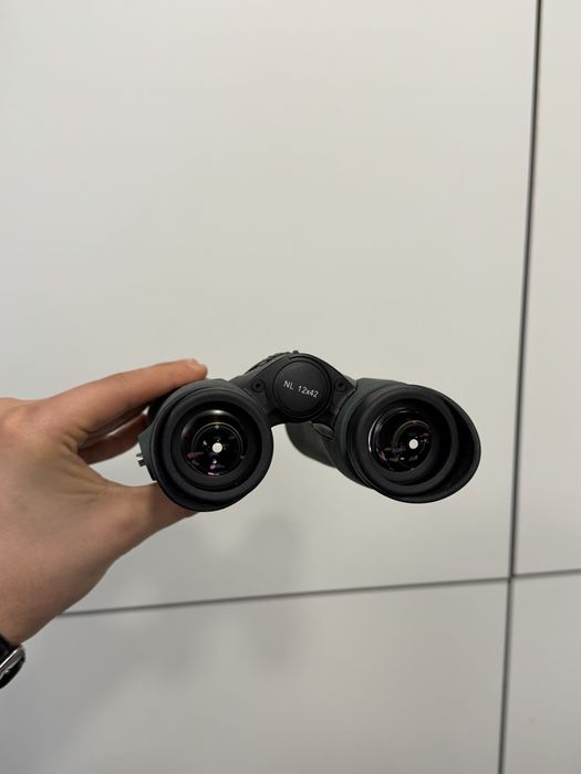 Продавам бинокъл Swarowski NL PURE 12x42