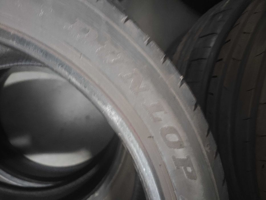 2бр.летни гуми 245/40/17 Dunlop