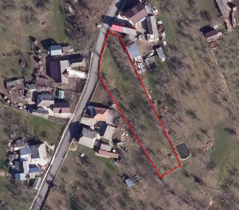 Teren intravilan de vanzare in Fieni (cartier Costesti) - 2000 mp